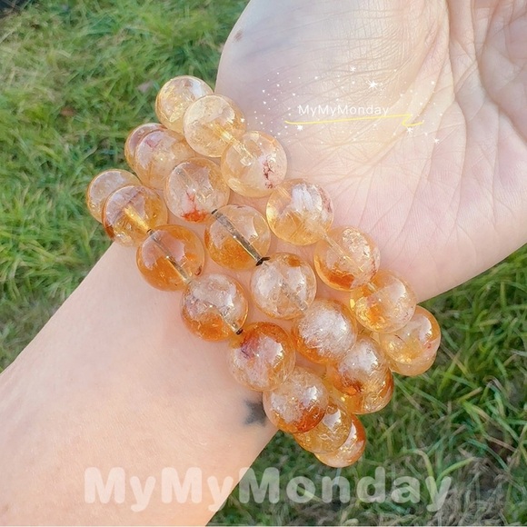 Citrine Pyramid Bracelet 12mm - Picture 4 of 5